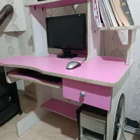میز تحریر/میز کامپیوتر