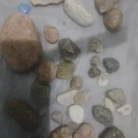 سنگ عقیق ویاقوت ویه تیکه کوچیک الماس راف