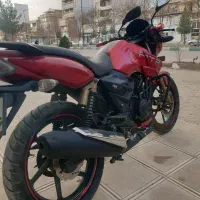 موتور آپاچی ۱۸۰ قرمز