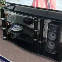 میز تلویزیون شیشه ای تُرک با کیفیت