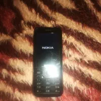 نوکیا 8000 4g در حد نواصلی دارای اینترنت.هات اسپات