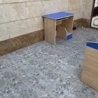 میز کامپیوتر و تخت تک نفره