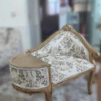 میز تلفن و میز عسلی سلطنتی طلایی رنگ