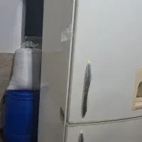 یخچال|یخچال و فریزر|رشت, پل تالشان|دیوار
