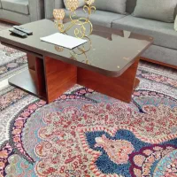 فروش مبلمان راحتی به همراه جلو مبلی و میز عسلی|مبلمان خانگی و میز عسلی|نجفآباد, ویلاشهر|دیوار