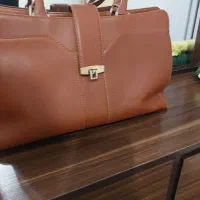 کیف نوین چرم|کیف، کفش، کمربند|پرند, فاز ۴|دیوار