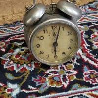 ساعت قدیمی