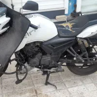 اپاچی ۱۸۰ مدل ۹۳