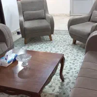 مبلمان ترک همراه میز  فروش فوری به مدت ۱۰روز