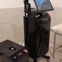 لیزر سوپرانو آیس تیتانیوم سالم