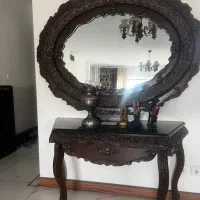 کنسول و آیینه