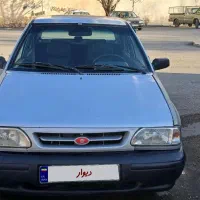 یه دستگاه پراید بنزینی