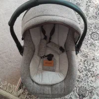 سیسمونی کودک کاملا نو و سالم|اسباب و اثاث بچه|خوی, |دیوار