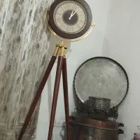 ساعت ایستاده