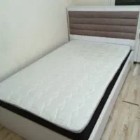 تخت خواب یک و نیم نفره به همراه تشک طبی|تخت و سرویس خواب|آمل, |دیوار
