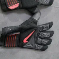 دست کش دروازه بانی فروش فوری