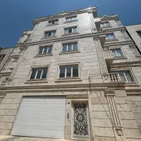 ۱۰۰ متر نوساز کلید نخورده