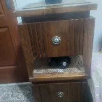 دو عدد تخت یک نفره و دو نفره|تخت و سرویس خواب|مشکین‌دشت, |دیوار