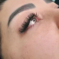 اکستنشن مژه و لیفت و لمینت|خدمات آرایشگری و زیبایی|شیراز, شهرک پردیس|دیوار