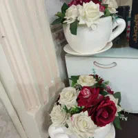 گل و گلدان