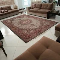 مبل ۶نفره راحتی و مدرن با میز مربعی وسط