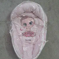 آغوشی سویسی نوزاد