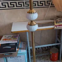 آباژور کنار سالنی
