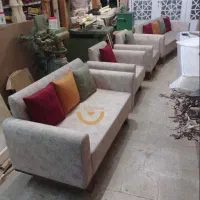 تعمیرات‌تخصصی‌مبلمان‌،رنگ‌درب‌چوبی