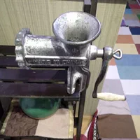 چرخ گوشت عطیغه