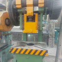 پرس ضربه ای ۱۲۰تن قیومی|ماشین‌آلات صنعتی|اصفهان, شهرک کوثر|دیوار