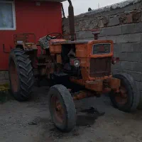 ترکتور رومانی مدل ۶۳ تمیز تازه تعمیر با لوازم