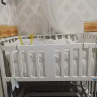 تخت گهواره نوزاد چوبی