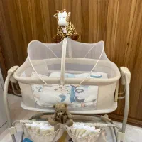 تخت کنارمادر برقی