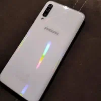 سامسونگ A70 تمیز