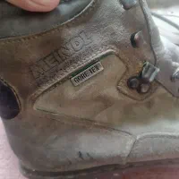 کفش خارجی کوه|کیف، کفش، کمربند|نیشابور, دارایی|دیوار