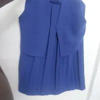 یک جلیقه و دامن در حد نو