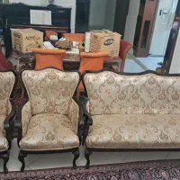 مبل ۷ نفره کلاسیک فرانسوی + ۲ میزبان|مبلمان خانگی و میز عسلی|کرج, عظیمیه|دیوار