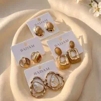 گوشواره های دفرمه و زیبا و فانتزی