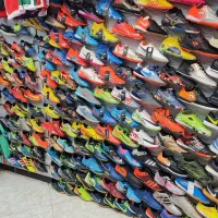 کفش های سالن استوک ریزو استوک چمن