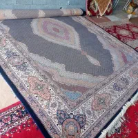 فرش نو تازه نو هنوز ننداختم