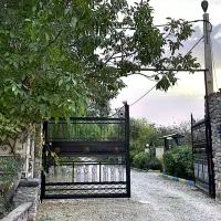باغ-1000متری-با-سند-تک-برگ