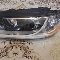 چراغ ازرا کالیفرنیا بغل نارنجی