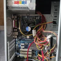 کیس DDR3 i3 رم 4 با مانیتور LG