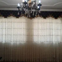 پرده کتیبه دار