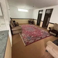 سوئیت نزدیک دریاچه