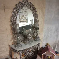 آینه و شمعدان برنز