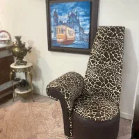 مبل تکی کلاسیک در حد نو