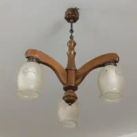 دو تا لوستر چوبی