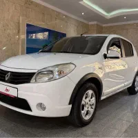 رنو ساندرو اتوماتیک مدل بهمن 95