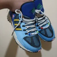 کتونی خارجی معاوضه لوازم یا دوچرخه ۲۴